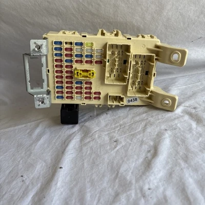 2012-2017 HYUNDAI ACCENT DASH JUNCTION FUSE BOX RELAY INTERIOR OEM 91951-1R540 - Image 1 of 4