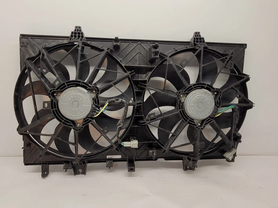 2014-2020 NISSAN ROGUE Radiator Fan Motor Fan Assembly 214814BA0A        Foto 1 de 4