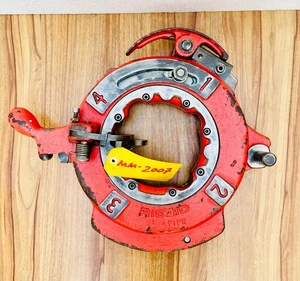 Ridgid Receding Die Head Pipe Threader/Threading Machine 2-½"-4" BSPT #3 - Picture 1 of 10