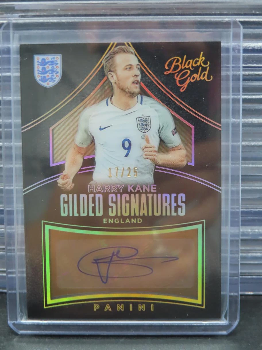 2016-17 Black Gold Harry Kane Gilded Signatures Holo Gold Auto #17/25 England