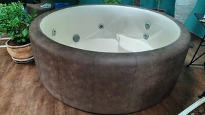 Softub Whirlpool RESORT für 5-6 Pers. und viel Zubehör, mocca pearl WIE NEU - Bild 1 von 24