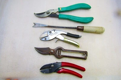 Garden Hand Tool assortment, 5 pieces - Image 1 of 4