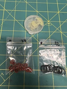 Kit Ricostruzione 12 Ammortizzatori Vintage RC10 Gold Pan O-Ring Verde Slime 6440 5407 6469 - Foto 1 di 1