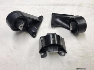 3 x Engine Mounts for Jeep Grand Cherokee WJ 4.0L 1999-2004 EEP/WJ/052A 4WD - Picture 1 of 20