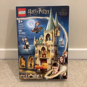 LEGO 76413 Harry Potter Hogwarts Room of Requirement Building Toy Set Wizarding - Picture 1 of 16