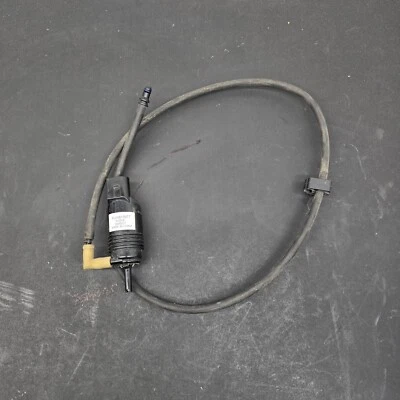 2016 - 2020 CADILLAC CT6 WINDSHIELD WASHER RESERVOIR TANK PUMP OEM - Image 1 of 4