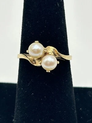 Anillo vintage de perlas Estate de oro amarillo de 10 quilates talla 7 Foto 1 de 4