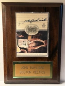 1999-00 Upper Deck Legendary John Havlicek auto framed on plaque w/namplate - Picture 1 of 2