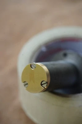 thorens td124    Brass bearing base - Image 1 of 4