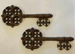 Vintage Trieste Co. Mid-Century Modern Woodtone Key Wall Plaque Set Of 2 #4770 - Picture 1 of 12