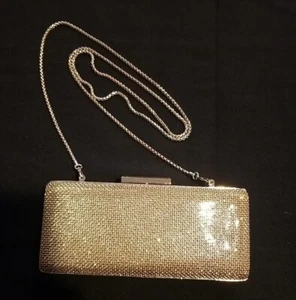 Brillante dorado metálico/iridiscente bolso de mano/bolso de noche con correa de cadena NWOT - Imagen 1 de 15