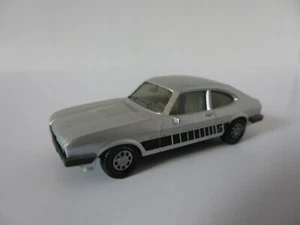HERPA GERMANY   Ford capri  III GHIA 3.0 Plastique 1/87 eme  gris argent bande S - Photo 1/1