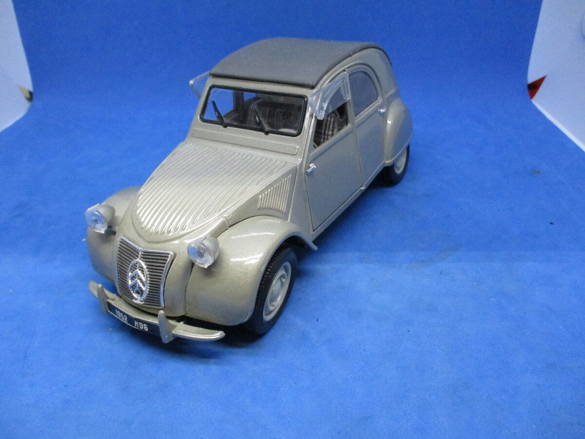 Citroën Gray Vintage Manufacture Diecast Cars, Trucks & Vans Citroën Gray Vintage Manufacture Diecast Cars, Trucks & Vans