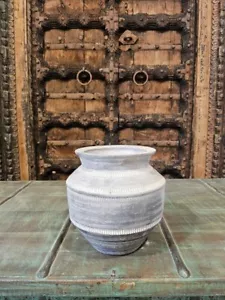 Terra Cotta Pot - Classic Clay Planter for Indoor & Outdoor Use - Rustic Terraco - Picture 1 of 6