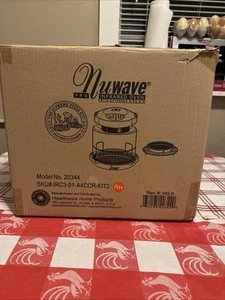 Nuwave Pro Infrarot Backofen Modell 20344 weiß mit Erweiterung und Pizza Set - Bild 1 von 9