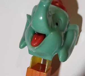 Vintage Nofeet Pez Süßigkeitenspender Österreich Zirkus Elefant rot Spitzmütze - Bild 1 von 8