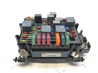 2001 2002 Silverado GMC Sierra 3500 Engine Fuse Relay Box Fusebox OE 12193645-09 - Image 1 of 4