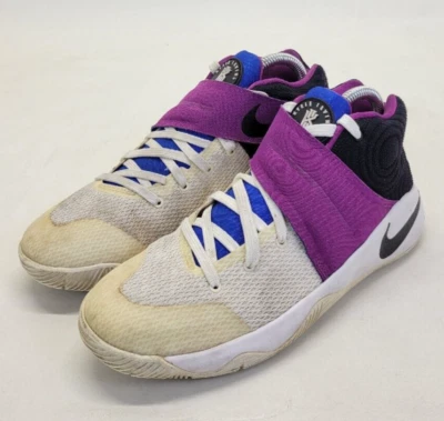 Zapatos de baloncesto Nike Kyrie 2 Kyrache blancos Bold Berry juveniles talla 6,5 826673-104 Foto 1 de 4