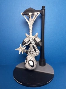 Marvel Spider-Man Black & White Street Light Figurine Loot Crate Exclusive Q FIG - Picture 1 of 24