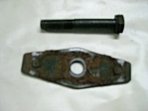 Bolens Mower 11A-414A065 Bell Blade Support Part 736-0524B, 736-0524A, 7360524A - Picture 1 of 2
