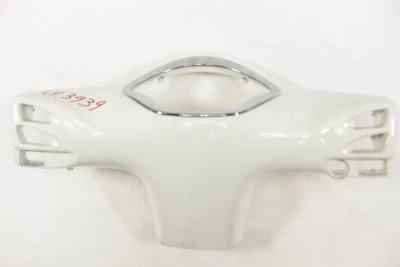 CARENA INTERNA MANUBRIO STRUMENTI PIAGGIO VESPA GTS 125 IE 2017 - 2018 1B0035260 - Immagine 1 di 3