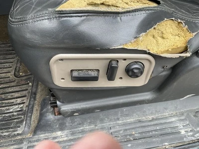 Passenger Sun Visor Classic Style Fits 03-07 SIERRA 1500 PICKUP 4869282 Foto 1 de 2