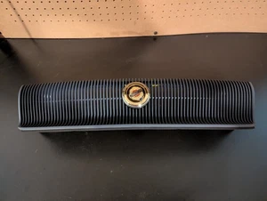 Genuine OEM Mopar Parts Grille Assembly - Mopar (5017731AA) - Bild 1 von 3