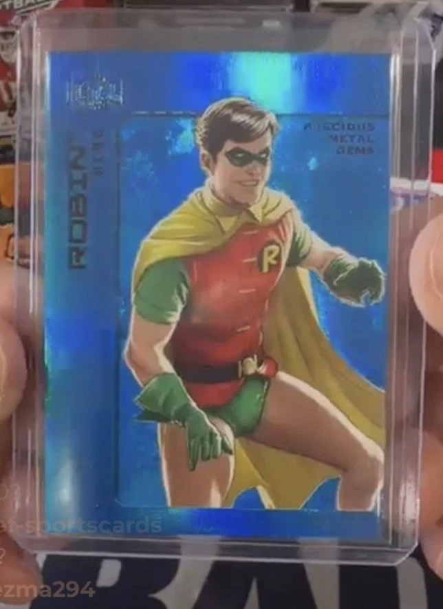 2025 Skybox 蝙蝠侠金属宇宙罗宾蓝色贵金属宝石 /50 #45 Grayson — 第 1/4 张图片