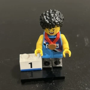 Lego 71045 - Minifgiures Series 25 - No. 4 - Paralympic Athlete  - Picture 1 of 4