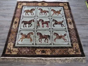 Vintage 1970er Jahre chinesisches Feng Shui 9 Pferd 68"" x 61"" Wolle hängende Wandteppiche - Bild 1 von 15