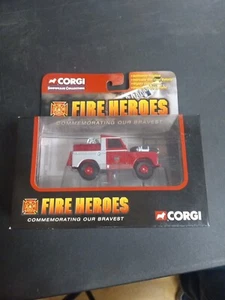 2002 CORGI Fire Heroes City of Bath Fire Brigade Land Rover - Picture 1 of 3