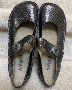Alegria Womens Paloma Mary Jane Shoes Metallic Geometric Leather Size 9/40 - Picture 1 of 10