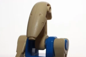 Lego Star Wars Battle Droid Pilot with Blue Torso Straight Arm - Picture 1 of 3