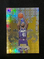 2012-13 Panini Crusade Glen Rice Gold 2/10