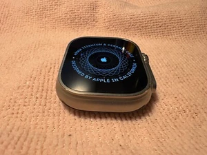 Apple Watch Ultra 1st Gen 49mm Titanium Case (GPS +Cellular) - Zdjęcie 1 z 12