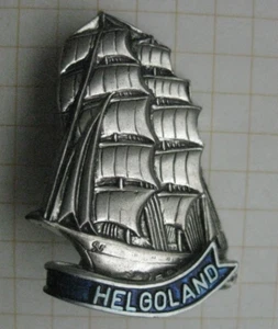 HELGOLAND SEGELSCHIFF / DEUTSCHLAND ... Städte & Länder Spange / kein Pin (Bo16) - Imagen 1 de 1