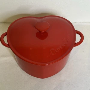 Olive & Thyme Red Heart Shape Enameled Cast Iron 2 Qt. Casserole Dutch Oven Rare - Picture 1 of 12