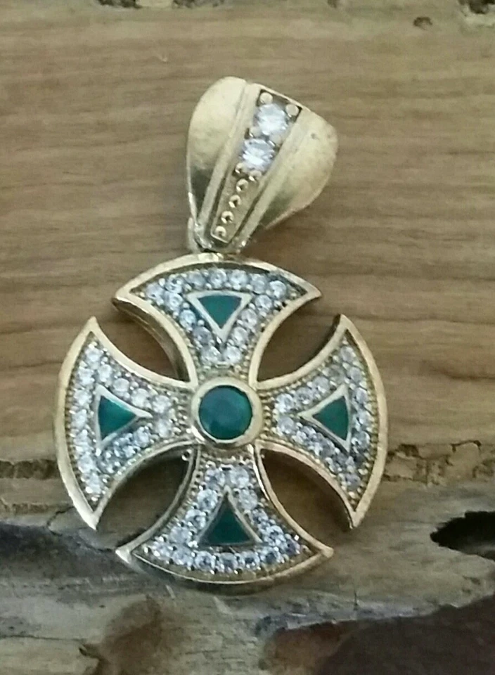 Croce ciondolo X catena  argento 925 smeraldi Colombia Placcato Oro Croix $ - Immagine 1 di 1