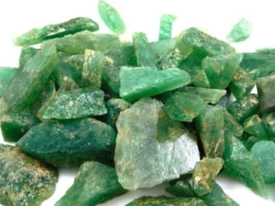 Lote al por mayor 100 % natural aventurina verde áspera joyería suelta piedras preciosas Foto 1 de 4