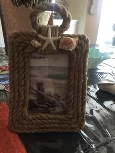Coastal Jute Rope Picture Frame NEW 4 X 6 W/ Sea Shells - Picture 1 of 7