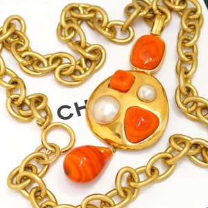 CHANEL Pearl Orange Gripoix Stone Teardrop Necklace 35" Gold Tone 93P Auth w/Box - Picture 1 of 9