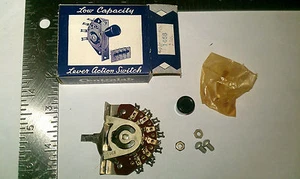 1 NOS CENTRALAB CRL 1458 2 position 4 POLE LOW CAPACITY LEVER ACTION SWITCH - Picture 1 of 2