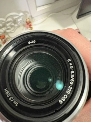 Sony SEL 55-210mm f/4.5-6.3 OSS E Lens - image 1 of 4