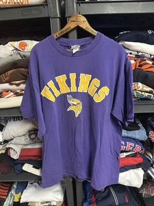 Vintage Y2K Lee Sports NFL Minnesota Vikings Purple Shirt Size XL - Picture 1 of 3