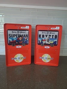 Par de palomitas de maíz AMC Superman y cripto película cubo diario planeta caja de periódico - Imagen 1 de 10