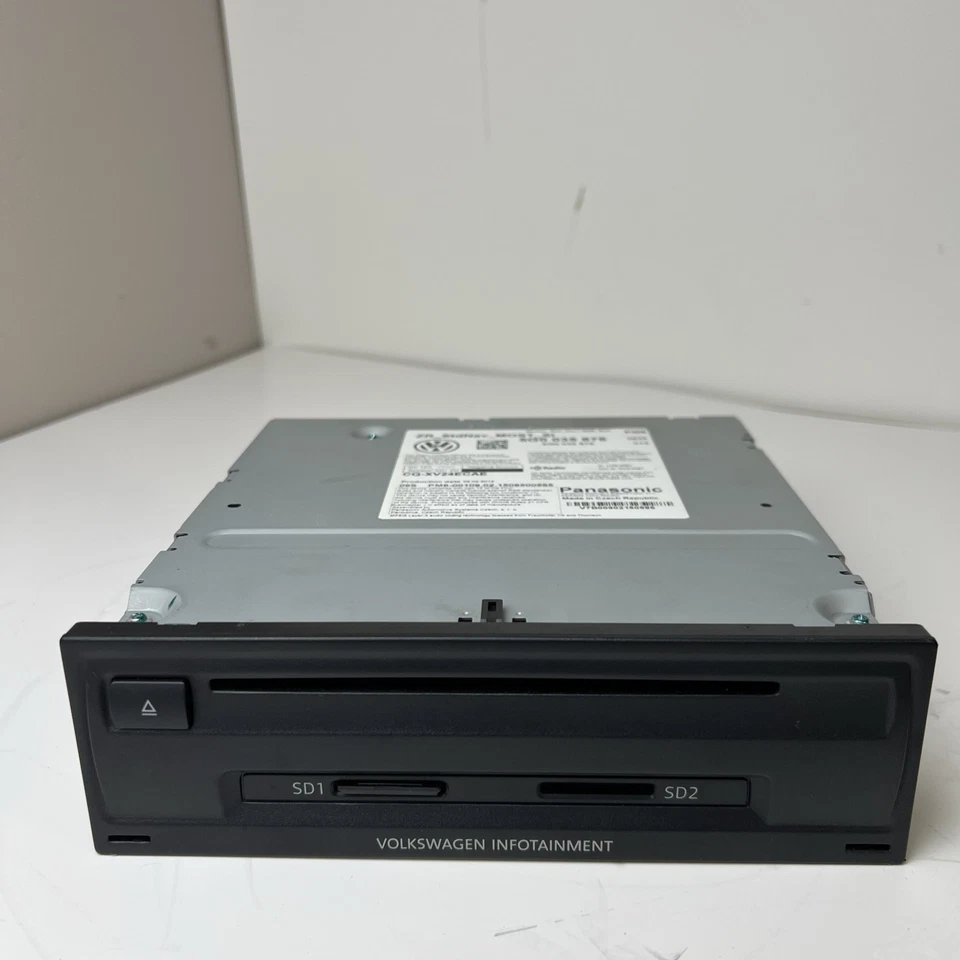 2015 VOLKSWAGEN GOLF GTI SD CD PLAYER RADIO RECIVER 5G0035876 OEM - Image 1 of 4