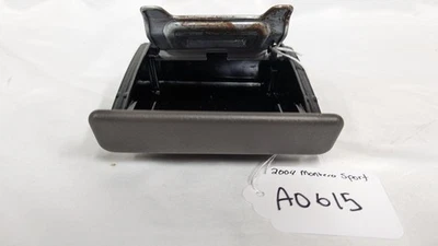 00-04 Mitsubishi Montero Sport Center Dash Ashtray Ash Tray Storage MR471873 Foto 1 de 4