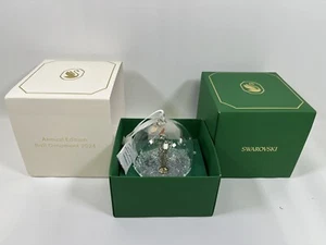 SWAROVSKI Holiday Christmas Annual Edition Ball Ornament 2024 - Picture 1 of 2