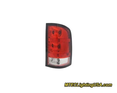 Conjunto de luz trasera lateral derecha TYC para Chevrolet Silverado y GMC Sierra 09-13 Foto 1 de 2