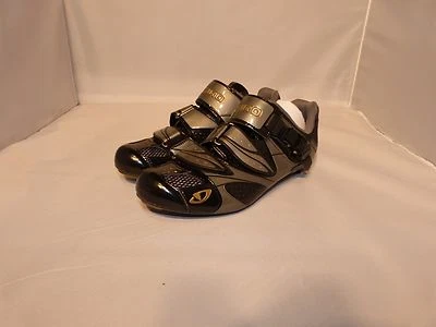 Zapatos de ciclismo de carretera Giro Espada para mujer carbón/titanio 3 pernos tacos ¡NUEVOS! Foto 1 de 4